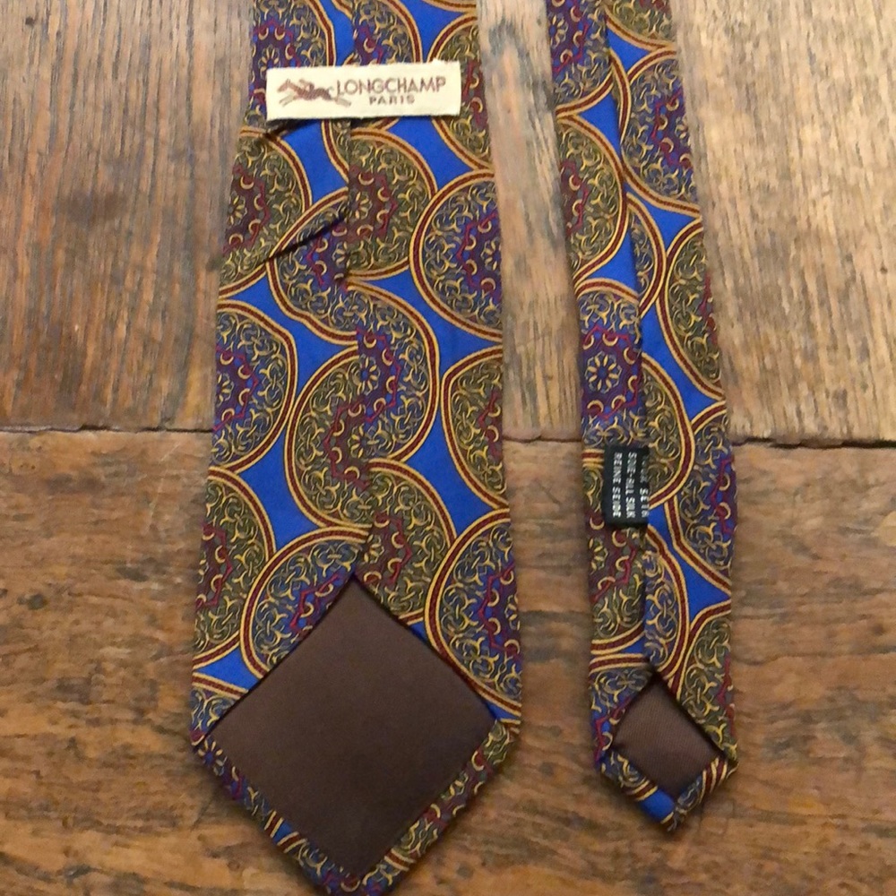 Exquisite Longchamp tie